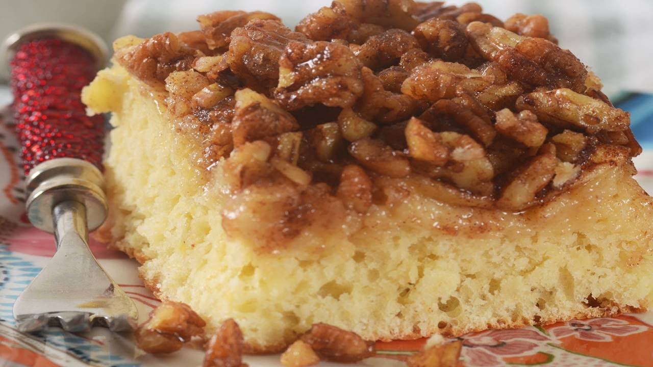 Apple Pecan Cake